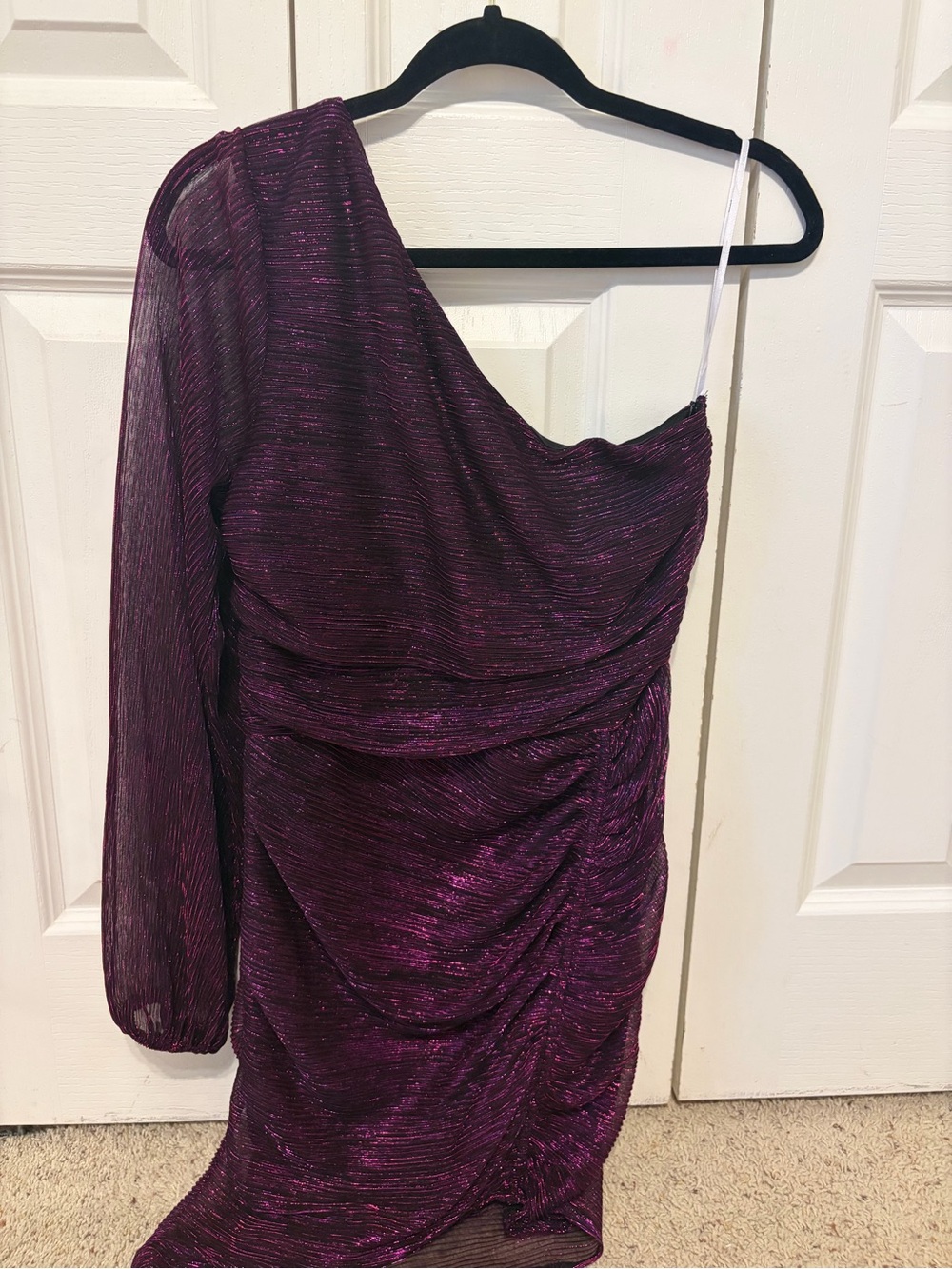 Lulus one shoulder magenta mini dress